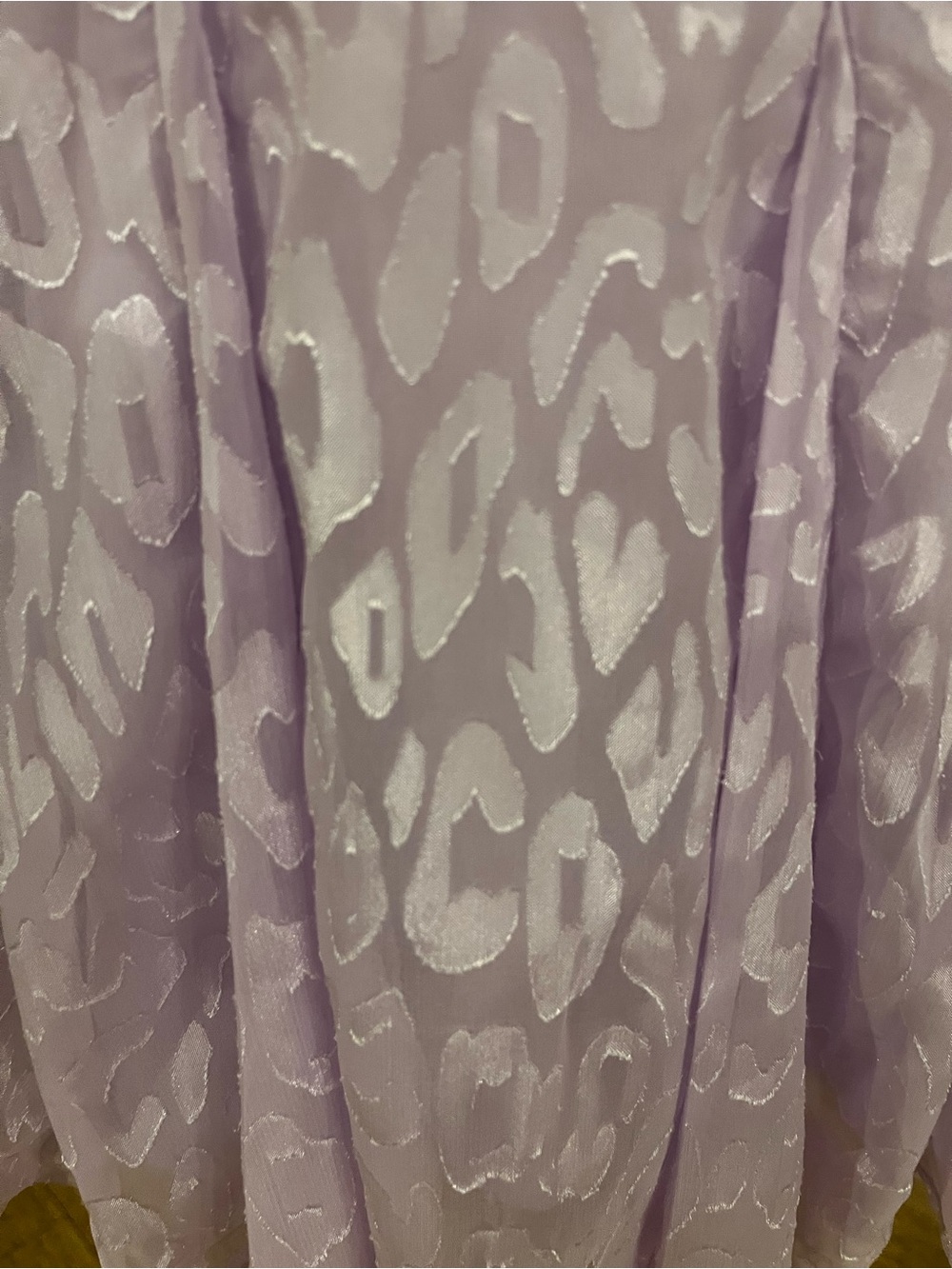 Umgee NWT Lilac V-Neck Puff Sleeve Women’s Top - Picture 4 of 7